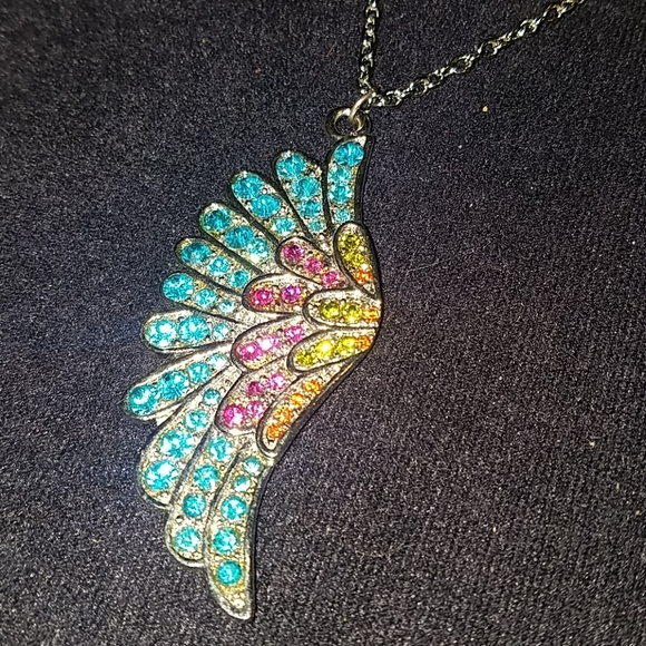 Necklace - Picture 3 of 4